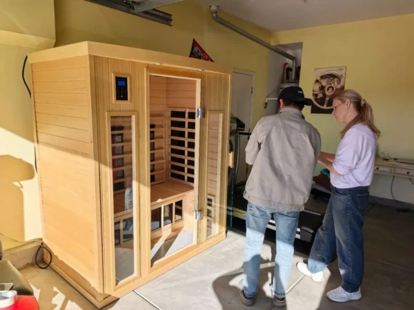 Discover the key differences between infrared saunas and traditional saunas, including health benefits, user experience, and energy efficiency. Learn which option is best for your lifestyle and why WizziSaunas is the trusted choice for high-quality infrared sauna solutions.