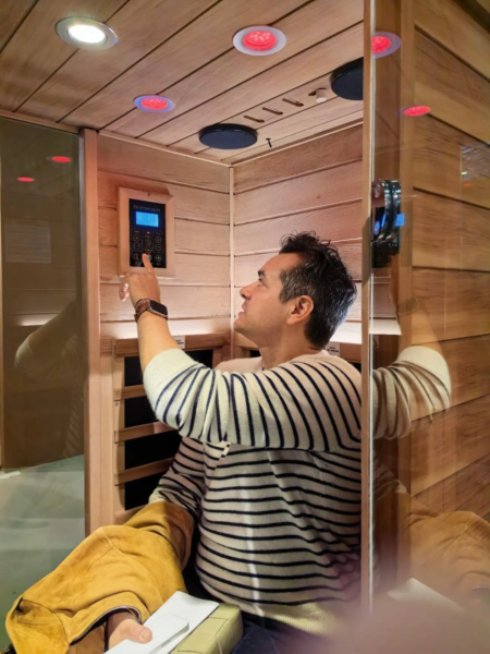 Discover the most important infrared sauna research studies that explain the science behind cardiovascular benefits, detoxification, pain relief, and muscle recovery. Learn how WizziSaunas applies proven technology to produce effective and reliable infrared saunas for wellness users and distributors.